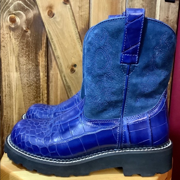 ariat boots blue